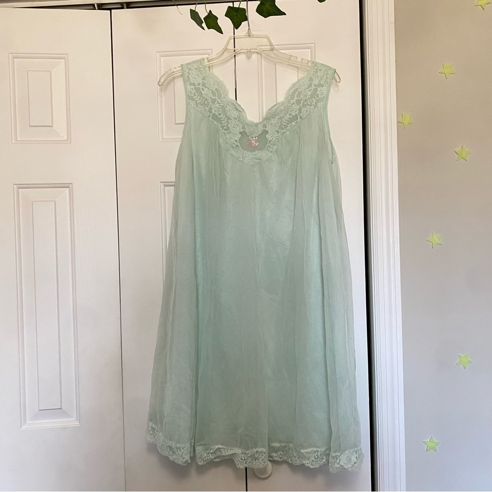 Mint Green Lace Trim Nightgown